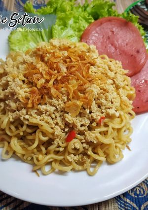 Foto resep Mie Setan KW : Versi Indomie