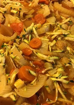 Une photo de Carottes navets fenouil et courgettes au curcuma