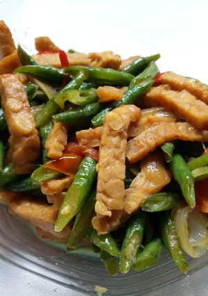 Foto resep Oseng Kacang Panjang + Tempe