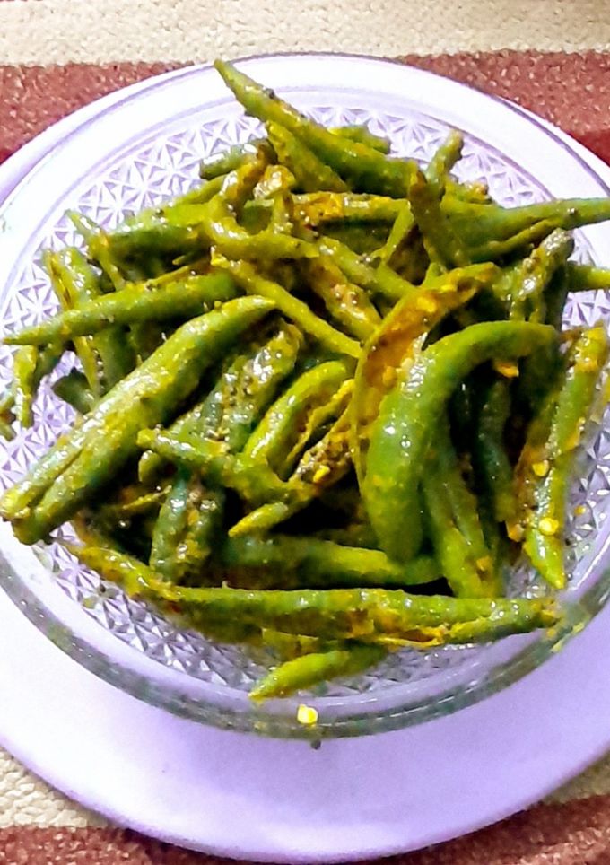 मिर्च का आचार (Mirch ka achar recipe in hindi) रेसिपी मुख्य फोटो