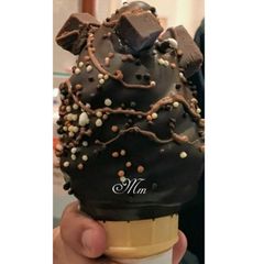 A picture of Chocolate-Banana Ice cream.