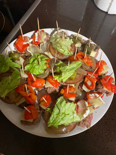 Una foto de Mini hamburguesas variadas