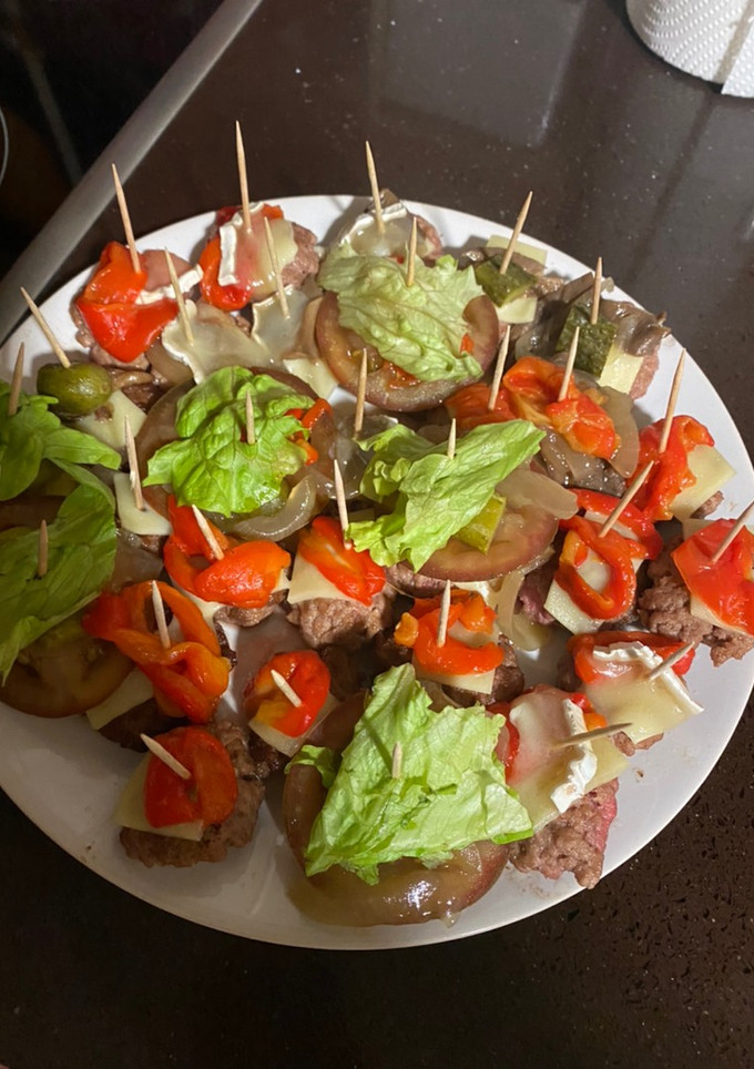 Una foto de Mini hamburguesas variadas