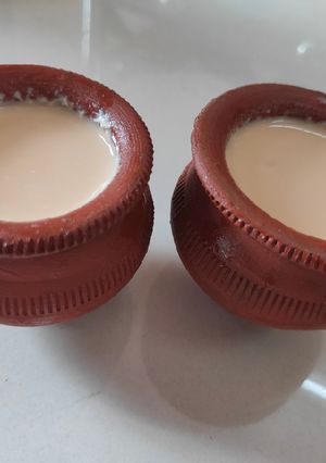 A picture of Mishti doi.