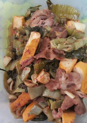 Foto resep Sayur asin masak tahu kuning dan daging sapi