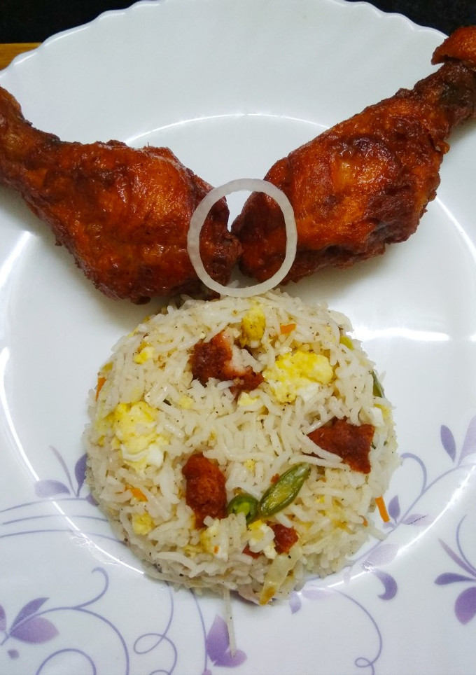 சிக்கன் பிரைட் ரைஸ் செய்முறை முக்கிய புகைப்படம்