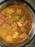 আলু পটল ডালনা (Potato parwal dalna recipe in Bengali)