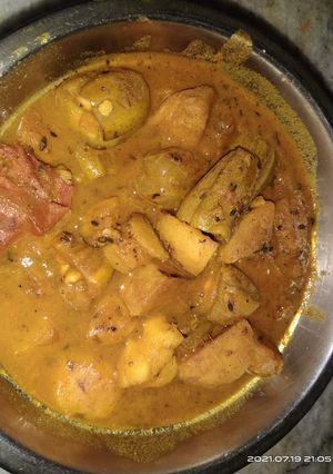 আলু পটল ডালনা (Potato parwal dalna recipe in Bengali) রেসিপির প্রধান ছবি