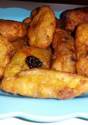 A picture of Banana fritters.