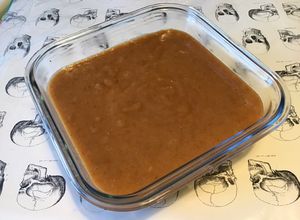 Une photo de Compote de prunes et bananes