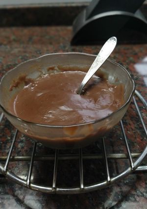 Una foto de Postre de chocolate al microondas