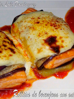 Una foto de Rollitos de berenjena con salmón fresco