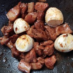 A picture of Sprite Pork Adobo with Egg.