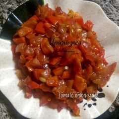 A picture of Tomato and onion Sauce.