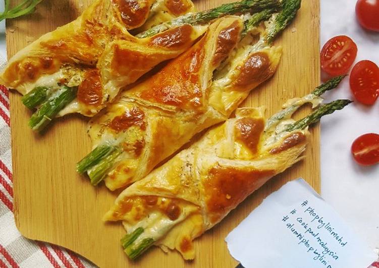 Resep Cheesy Asparagus Puff yang Sempurna