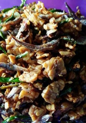 Foto resep Oseng kering tri tempe.