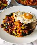 Mì trộn bò bằm cải cay 🍝