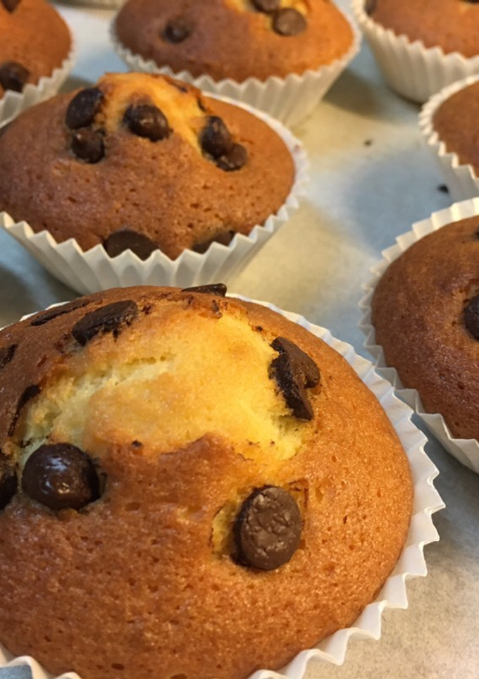 Una foto de Magdalenas con pepitas de chocolate
