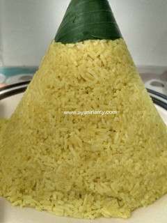 Foto resep Nasi Kuning Tumpeng