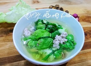 Hình của món Canh cải dún cuộn thịt.