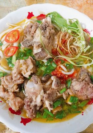 Hình của món Bún Bò Huế(Xương Bò).