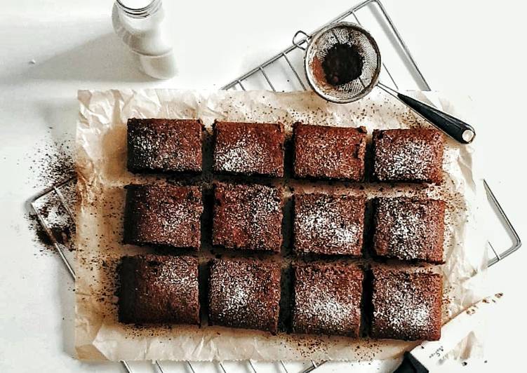 Step-by-Step Guide to Make Favorite Walnut Brownie