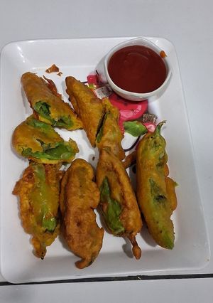 A picture of Stuffed Chili Bajji.