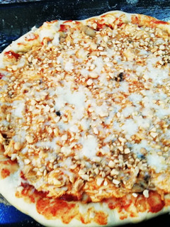Una foto de Pizza Artesanal Valentina 😊🤤😍🤩🍕