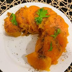 A picture of Shakarkandi ki chaat.