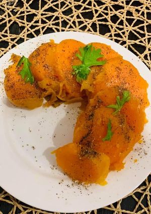 A picture of Shakarkandi ki chaat.