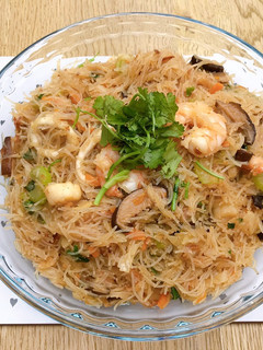 海鮮什錦炒米粉 的食譜成品照片