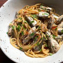 Canned Sardine & Spaghetti Aglio Olio e Peperoncino A picture of Canned Sardine & Spaghetti Aglio Olio e Peperoncino.