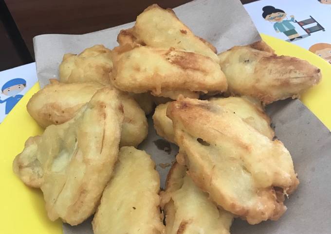 Pisang goreng tepung