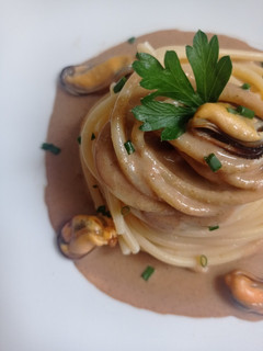 Foto di Spaghettoni crema di cozze e patate