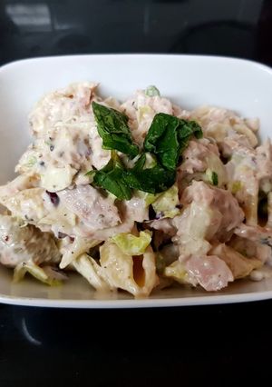 A picture of My tuna, Veg and Pasta shells with Cracked Pepper Mayo. 😘.