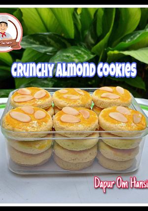 Foto resep Crunchy Almond Cookies 😋