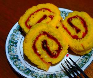 Mudah Cepat Memasak Bolu gulung tepung beras Yummy Mantul