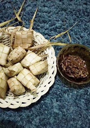 Foto resep Ketupat teri mbah nawati