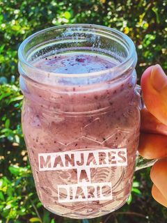 Una foto de Batido de Arándanos Azules (Blueberry Muffin en Smoothie)