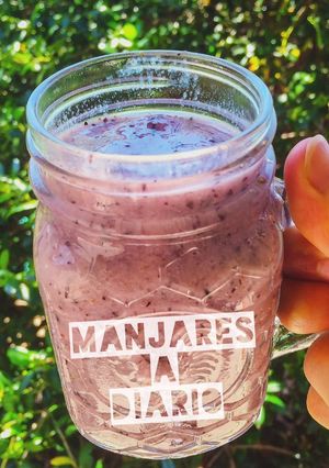 Una foto de Batido de Arándanos Azules (Blueberry Muffin en Smoothie)