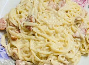 O poză a rețetei Spaghete carbonara cu bacon.