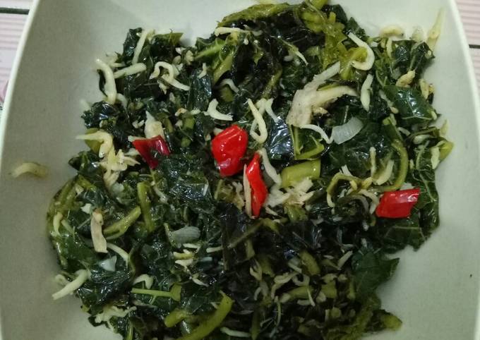 Cara Gampang Membuat Tumis daun pepaya teri, Bisa Manjain Lidah