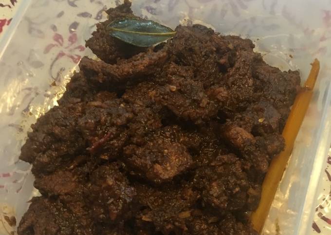 Rendang Daging Sapi Pedas ala rumahan