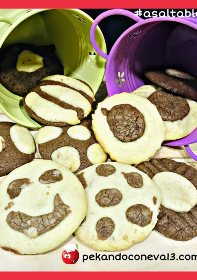 Una foto de Galletas bicolores de mantequilla y chocolate