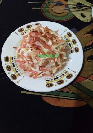 A picture of Carrot slaw.