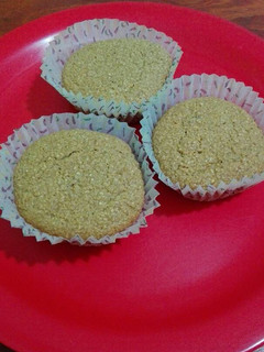 Una foto de Muffins de Avena, Coco y Dulce de Leche 😏👌 (en licuadora)