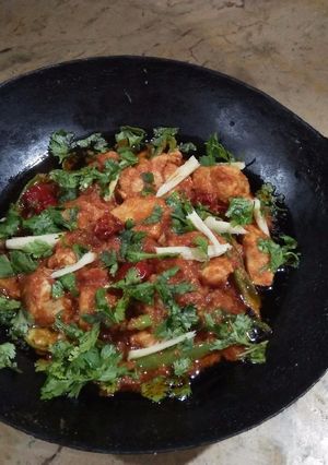 A picture of Chicken karahi.