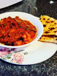 Indiai, grillezett tejsajt curry (Paneer Tikka Masala) recept fotója