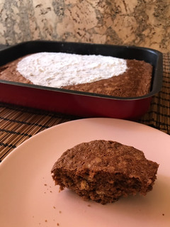 Una foto de Bizcocho tipo Brownie de galletas 🍪