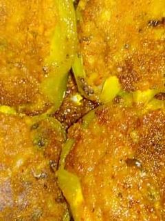 भरवा शिमला मिर्च (bharwa shimla mirch recipe in Hindi) रेसिपी मुख्य फोटो